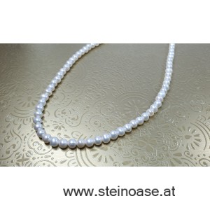 Perlen-Kette  4-5mm